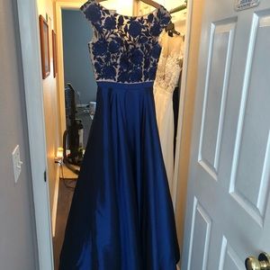 Sherri Hill Formal Dress